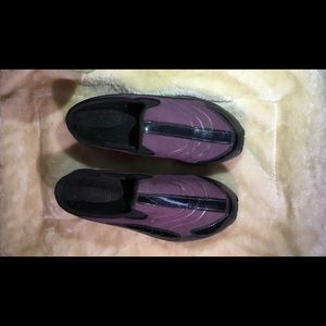 Easy spirit women’s traveltime mule shoes